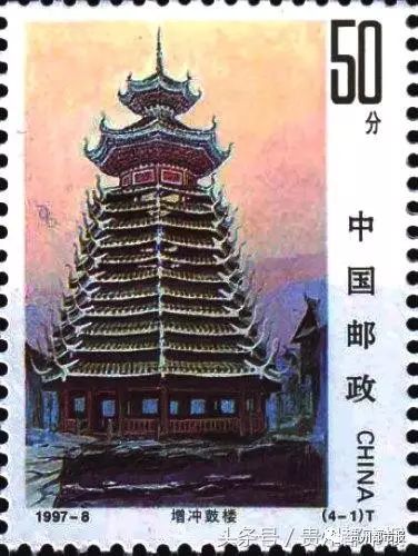 (4-1)為“增沖鼓樓”,。畫面采用旭日東升時(shí)的暖色調(diào)，在涌動(dòng)著的光環(huán)中表現(xiàn)增沖鼓樓巍峨高聳與神秘感,。