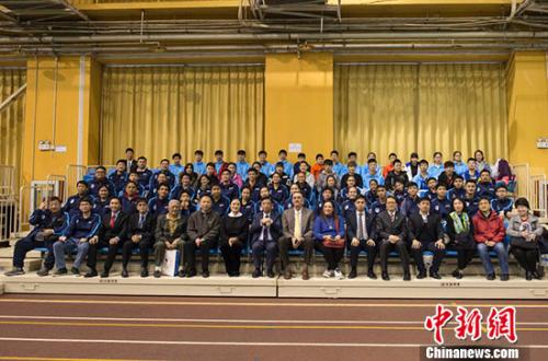 參與活動(dòng)人員合影,。 <a target='_blank' href='http://www.chinanews.com/' >中新網(wǎng)</a> 翟璐 攝