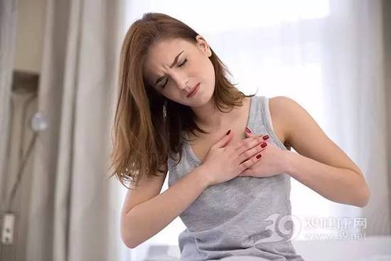 白領(lǐng)女性謹(jǐn)防乳房下垂,！該怎么預(yù)防,？