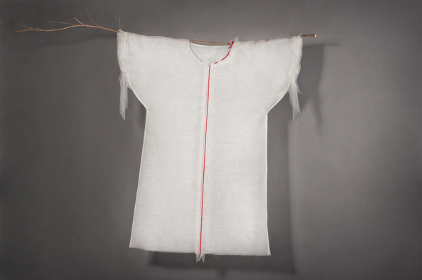 呂越 《痕跡2號》 服裝 絲綢  2013-2017.Lyu Yue(Aluna)  Relic,，NO.2 ,，F(xiàn)ashion design,，Silk， 2013－2017