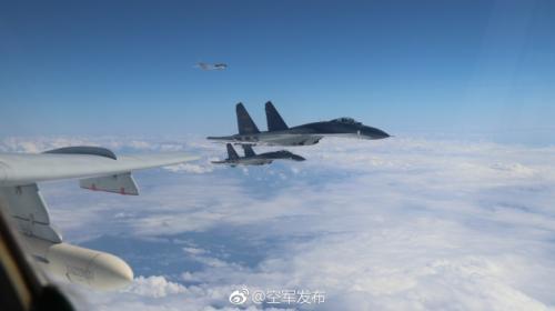圖片來源：中國空軍官方微博,。