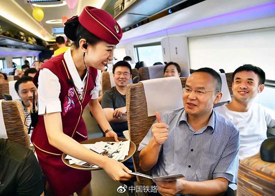 鐵路部門推常旅客會(huì)員服務(wù)：購(gòu)票積分可兌換車票