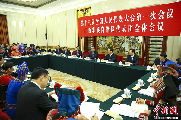 3月6日上午,，中共中央政治局常委,、國務(wù)院總理李克強來到他所在的十三屆全國人大一次會議廣西代表團,，參加審議政府工作報告,。 3