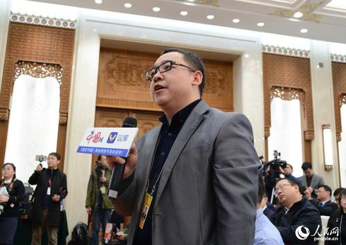 中國網(wǎng)記者提問 人民網(wǎng)記者 黃玉琦 攝