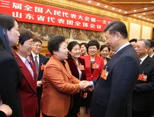 (1)習(xí)近平參加山東代表團審議 (1)習(xí)近平參加山東代表團審議