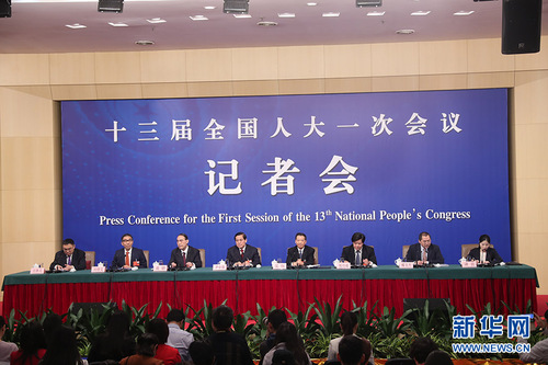 記者會現(xiàn)場,。