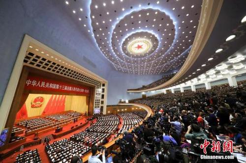3月5日,，十三屆全國(guó)人大一次會(huì)議在北京開幕。<a target='_blank' href='http://www.chinanews.com/'>中新社</a>記者 杜洋 攝