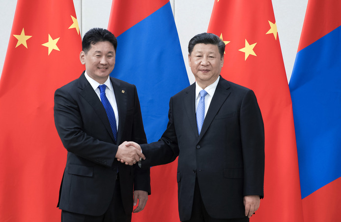 習(xí)近平會(huì)見(jiàn)蒙古國(guó)總理呼日勒蘇赫