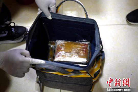 查獲的毒品海洛因,?！钭姹?攝