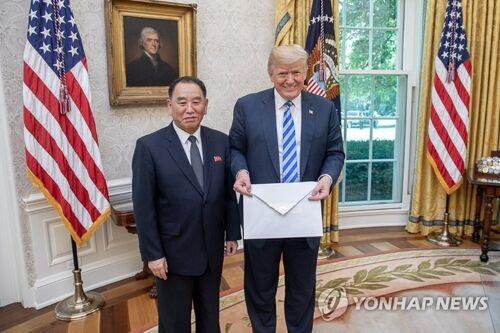朝統(tǒng)戰(zhàn)部長結(jié)束訪美之行返朝 對(duì)記者提問保持沉默