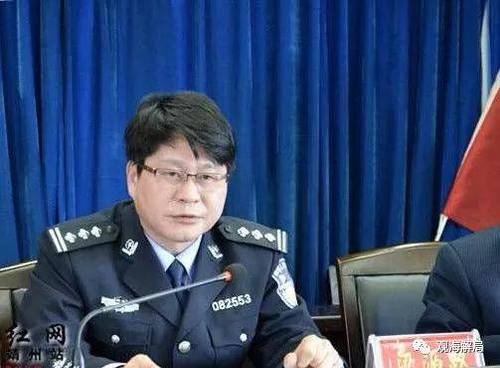 痛心,！全國優(yōu)秀警察 為抓罪犯摔成終身殘疾的他被雙開