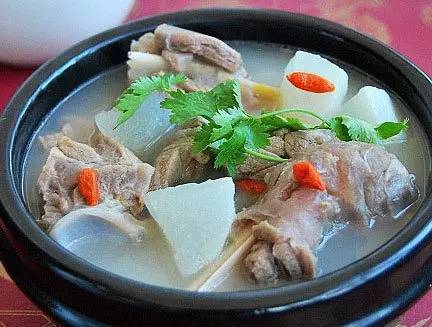 女人“好氣色”是靠調(diào)出來的,！