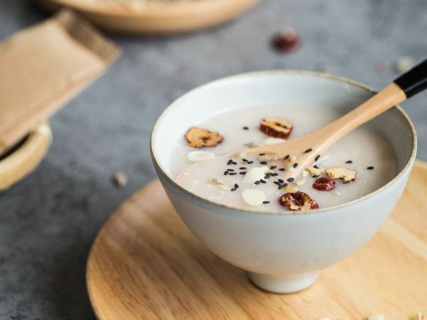 秋季飲食養(yǎng)生要堅(jiān)持益中補(bǔ)氣,！