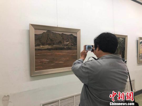 河津古稱龍門，地處中華民族母親河——黃河與山西母親河——汾河交匯處,，是禹鑿龍門,、魚躍龍門美好傳說的發(fā)生地?！±钔ヒ?攝