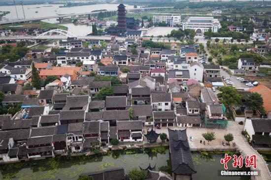 資料圖：特色小鎮(zhèn),。 泱波 攝