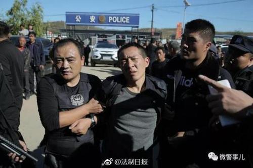 畫(huà)面曝光,！遼寧2名越獄逃犯于河北遼寧交界處被抓