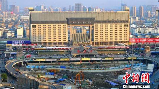 重建的杭州站于1999年底正式啟用,，沿用至今,。　鐵路杭州站提供 攝