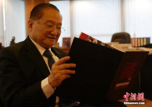 資料圖：2007年6月28日,，金庸先生在香港接受中新社記者專訪,。中新社記者 任海霞 攝