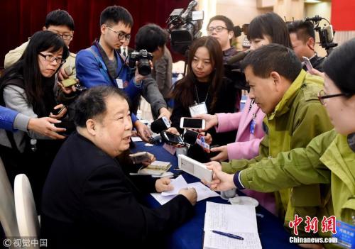資料圖：二月河,。沙浪 攝 圖片來源：視覺中國