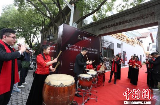 上海民族樂團(tuán)快閃表演,。 供圖
