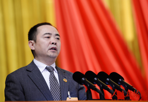 15北京市政協(xié)委員王汝芳發(fā)言,。