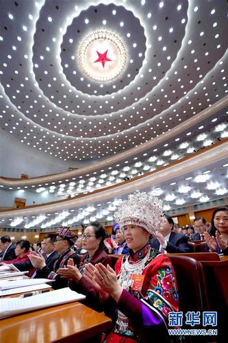 3月8日,，十三屆全國人大二次會議在北京人民大會堂舉行第二次全體會議,。新華社記者 王毓國 攝
