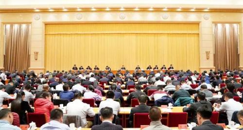 　　3月27日,，中央掃黑除惡第二輪,、第三輪督導(dǎo)工作動(dòng)員培訓(xùn)班在北京開班。 圖片來源：中國長安網(wǎng)