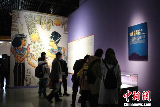 此次展覽由山東博物館主辦,，意大利佛羅倫薩國立考古博物館協(xié)辦,，將持續(xù)至6月21日,。　趙曉 攝