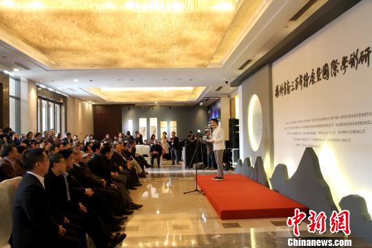 江蘇“揚(yáng)州書畫三百年特展”：再現(xiàn)清代“大滌草堂”場景
