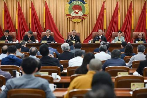 △4月25日,，湖北省委書記蔣超良出席省政協(xié)十二屆六次會議開幕會并講話