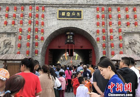 甘肅鎮(zhèn)原挖掘特色鄉(xiāng)土文化“催熱”農(nóng)村游富民增收