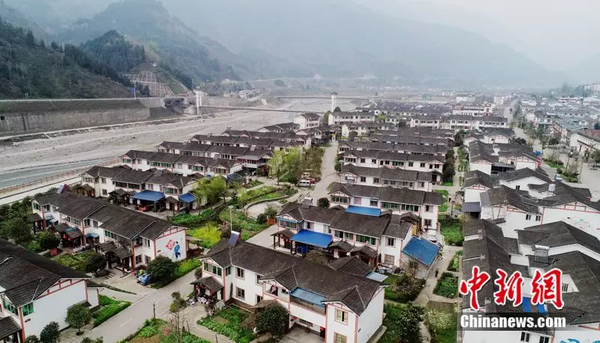 2018年3月22日,，航拍四川德陽綿竹市清平鎮(zhèn)，該鎮(zhèn)已建成為生態(tài)旅游小鎮(zhèn),。 中新社記者 劉忠俊攝