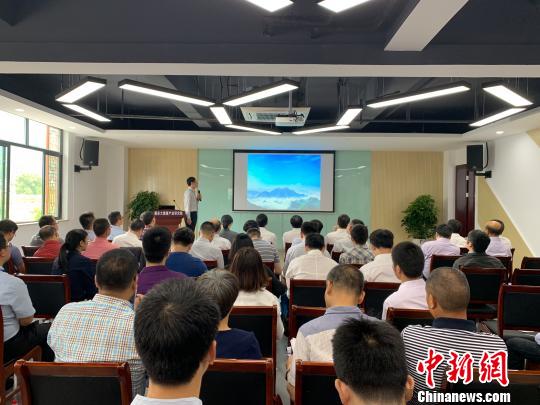 大健康產業(yè)—前沿交叉學科論壇 奚金燕 攝