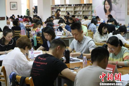 比賽現(xiàn)場,。　趙強 攝