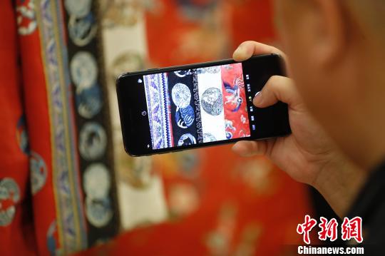畢紅古典美衣收藏專題展現(xiàn)場(chǎng) 杜洋 攝