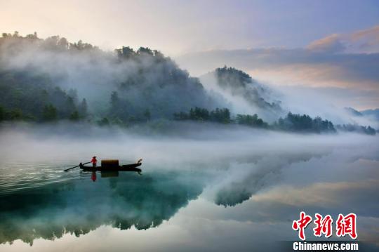 東江湖旅游區(qū)位于湖南省郴州市資興境內(nèi)(資料圖),?！⊥ㄓ崋T 供圖 攝