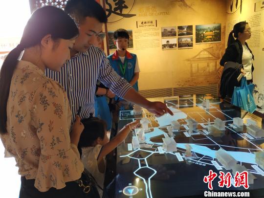 2019年7月11日,，什剎海文化展示中心正式亮相?！《叛?攝