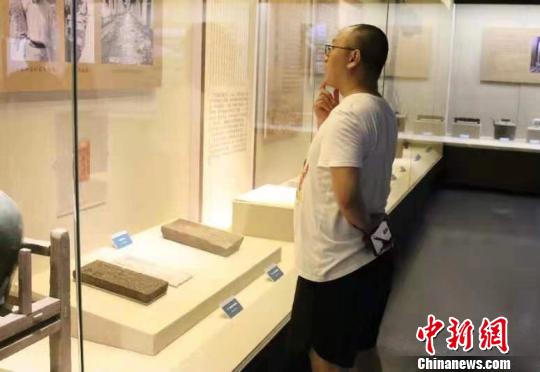圖為展覽現(xiàn)場,?！±畛?攝