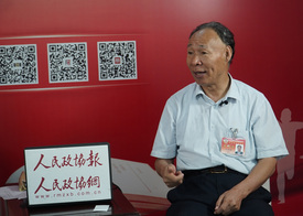 全國政協(xié)常委白庚勝：發(fā)展民間藝術(shù)教育 開拓職業(yè)教育新空間