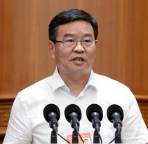 何報翔常委：推進教育資源均衡發(fā)展  切實解決大班額問題