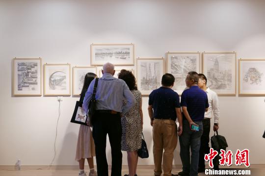 上海市首屆國際設(shè)計師藝術(shù)作品展開幕　27位設(shè)計師近百件作品參展