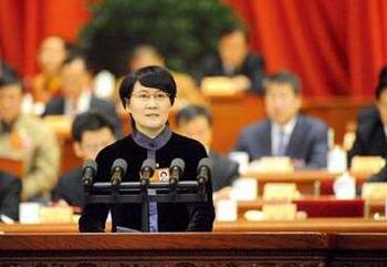 第十,、十一、十二屆全國(guó)政協(xié)委員,，民建中央調(diào)研部原部長(zhǎng)蔡玲：我們現(xiàn)在看到了,，八項(xiàng)規(guī)定不是一陣風(fēng)