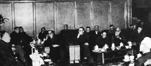 1961年2月,，全國(guó)政協(xié)召開(kāi)文史資料工作座談會(huì),，陳毅在座談會(huì)上講話,。