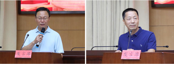 民盟中央宣傳委員會(huì)主任,、民盟北京市朝陽區(qū)委主委張鴻聲（左）主持發(fā)布會(huì)。民盟朝陽區(qū)委副主委闞存一（右）發(fā)言,。民朝 攝影