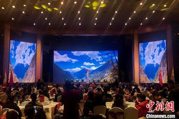 中國多地滿族人士聚長春慶祝傳統(tǒng)頒金節(jié)