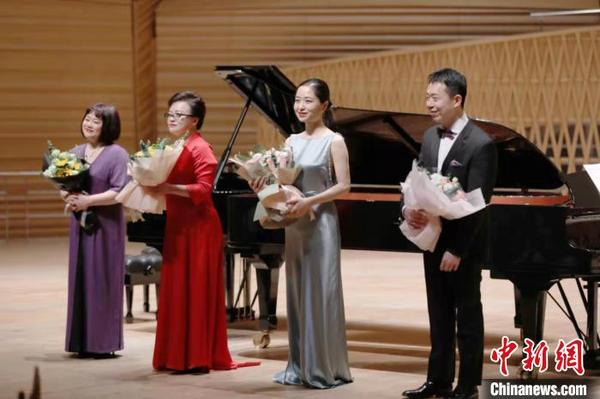 “點(diǎn)燃·承傳”上音文脈——經(jīng)典中國鋼琴作品音樂會舉行,。 供圖