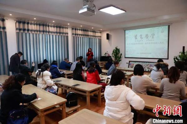 圖為莫高學(xué)堂開講,。敦煌研究院供圖