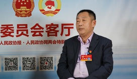 王新河委員：推行“管家式”服務(wù),，保障機(jī)場有序運(yùn)營