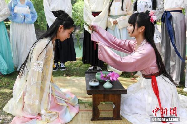 點(diǎn)擊進(jìn)入下一頁