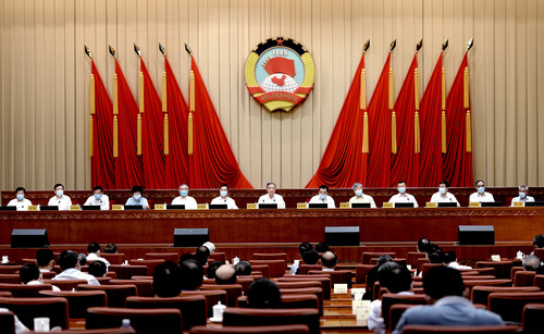 　　6月28日，全國政協(xié)參政議政人才庫特聘專家聘書頒發(fā)儀式在京舉行,。中共中央政治局常委,、全國政協(xié)主席汪洋出席并講話。                                     本報記者 田福良 攝